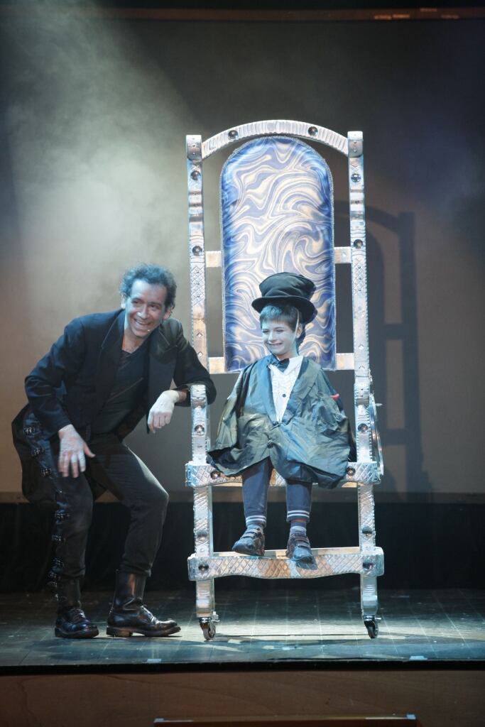 Erix E Bimbo X erik Logan