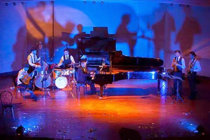 Lamico Di Fred Teatro Delfino