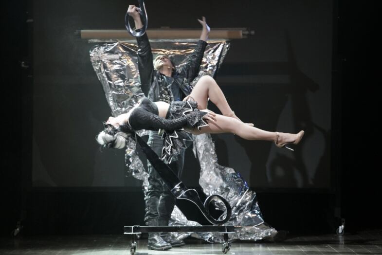 Levitation X Erix Logan