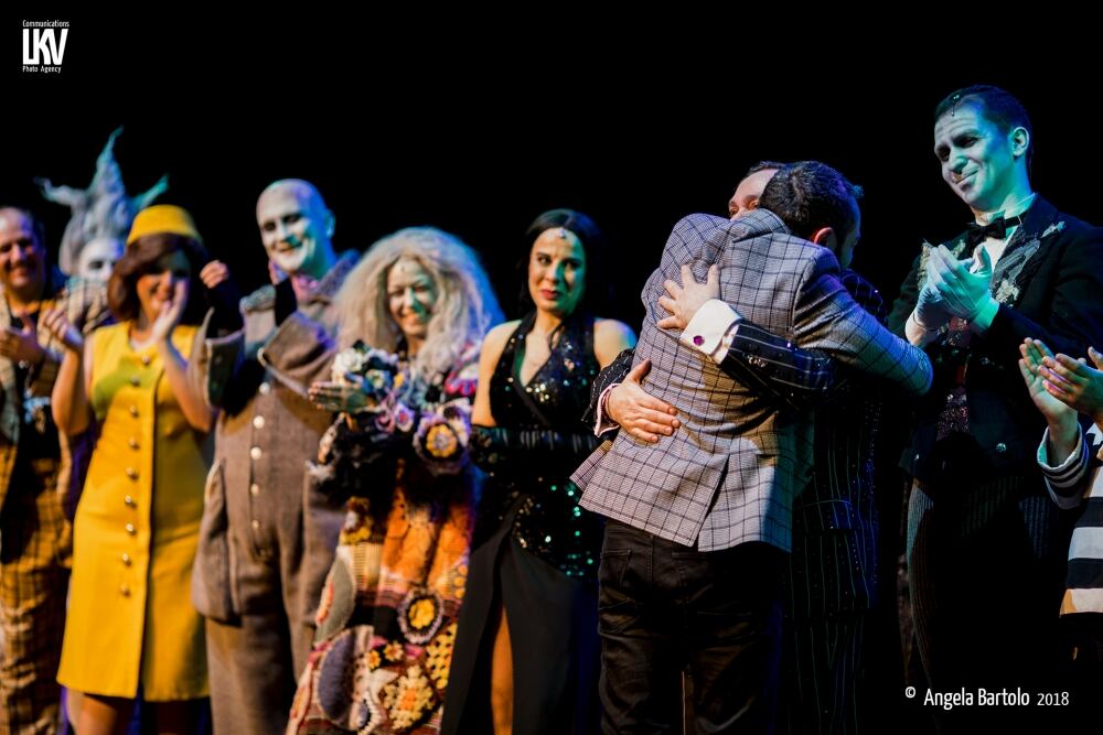 angela bartolo lkv famiglia addams logo d