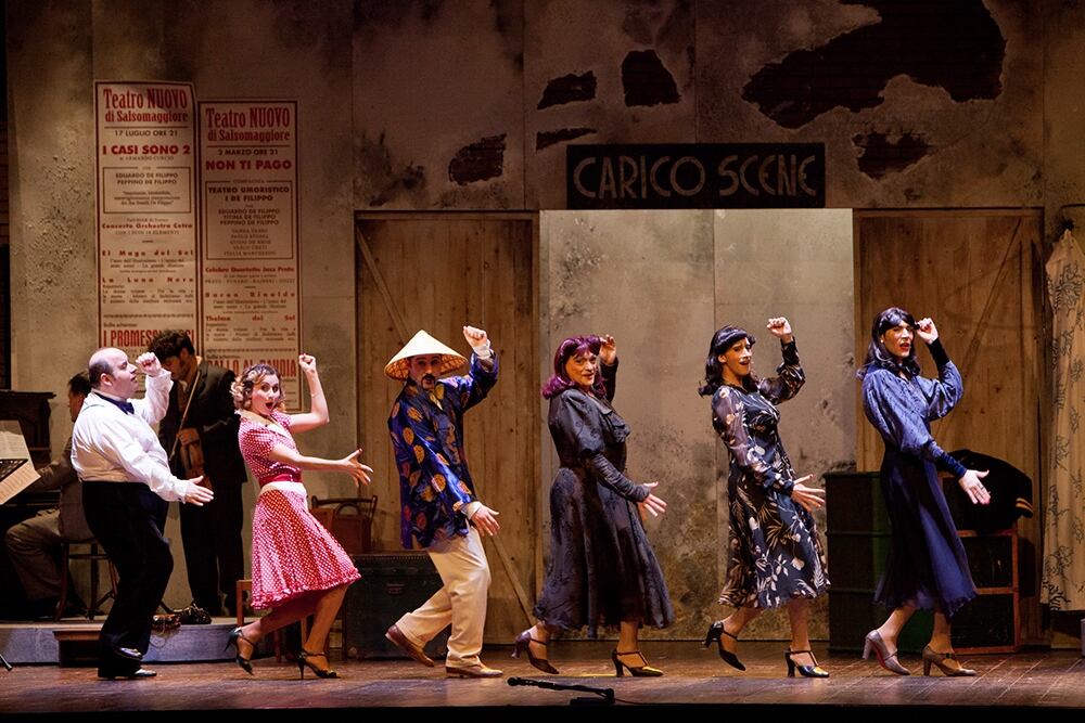 Risate sotto le Bombe Foto © Luca Piva