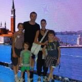 20150827-173447-1024x576