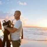 71-kelly-slater-wearing-the-superocean-heritage-b31-automatic-40-kelly-slater-ref-ab31101a1c1s1-rgb-1-11zon