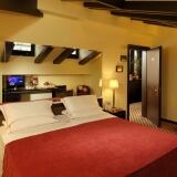 Al Cappello Rosso Camera X al-cappello-rosso-camera-403-1024x587