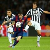 Lionel Messi Claudio Marchisio Juventus V Czzwlutcl lionel-messi-claudio-marchisio-juventus-v-c7z9zwlutc1l