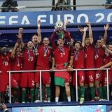 15892355-medium-1024x657