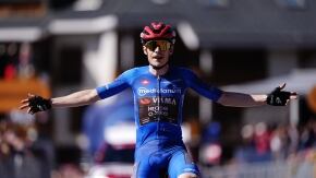 ovetto di colombo giro d italia vingegaard