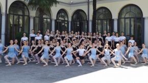 accademia gruppo copertina giusta