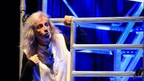 trascendi e sali alessandro bergonzoni