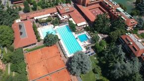 tennis milano ovettodicolombo gay it