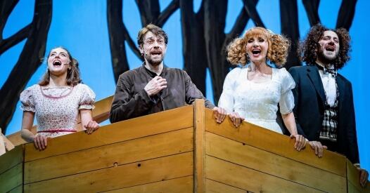 Aggiungi Un Posto A Tavola Foto Di Scena aggiungi un posto a tavola foto di scena