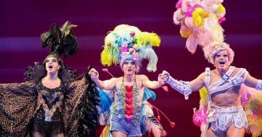 Priscilla La Regina Del Deserto Il Musical priscilla la regina del deserto il musical