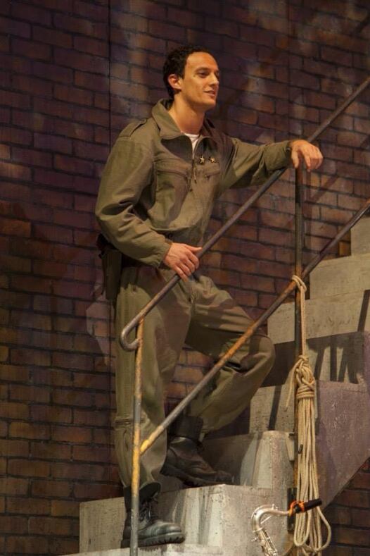 Risate sotto le Bombe