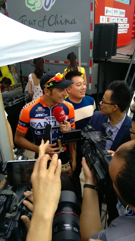 Colli China Intervista X Tour of China