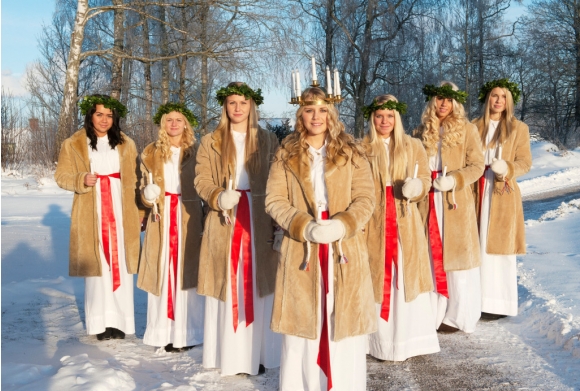 Cecilia Larsson Lucia Day X santa lucia svedese