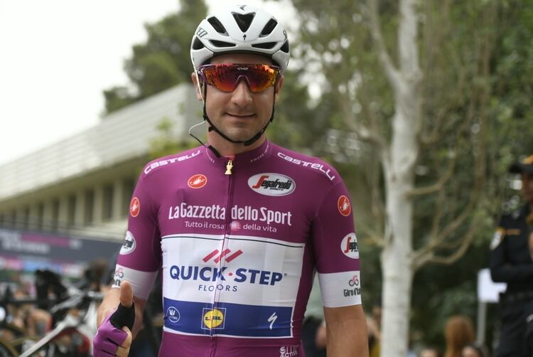 Elia Viviani Vince Terza Tappa Maglia Ciclamino elia viviani vince terza tappa maglia ciclamino