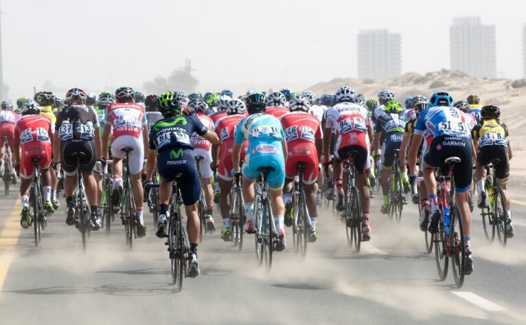 Dubai Tour Desert Photo Credit Ansa Peri Carconi X Un momento della seconda tappa del Dubai Tour. Dubai, Emirati Arabi, 6 febbraio 2014. ANSA/CLAUDIO PERI CARCONI