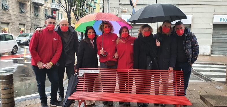 Panchine Rosse panchine rosse