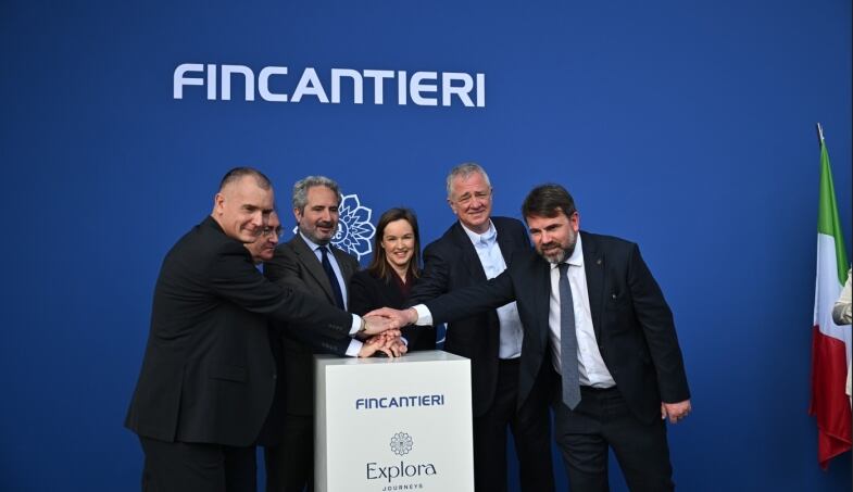 explora cerimonia taglio lamiera