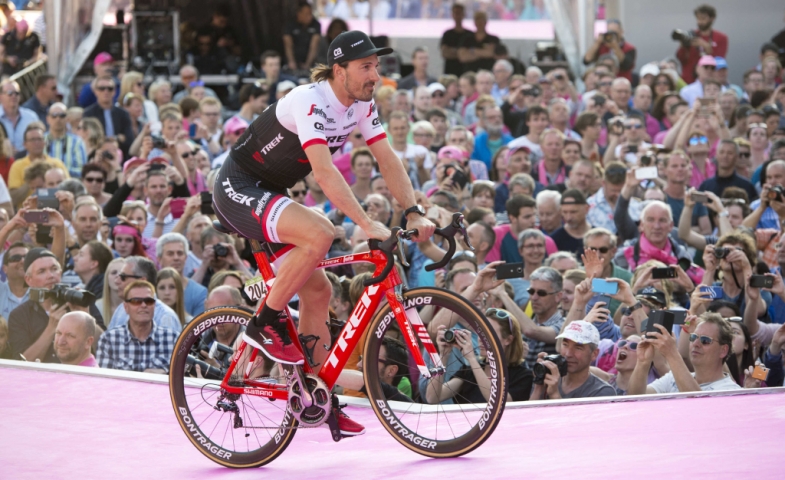 Foto X Presentazione Squadre Giro 2016