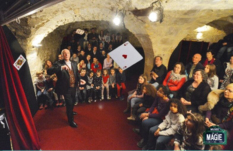 Musee De La Magie musee de la magie