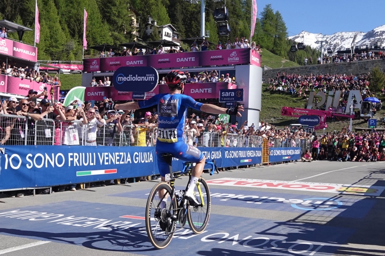 Ggg Ovetto di Colombo Giro d'Italia 2026 tappa Pila Vingegaard