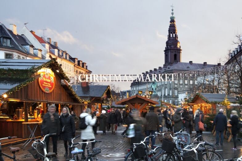 Natale In Danimarca Copenhagen Hoejbro Plads Christmas Market Medium natale in danimarca copenhagen hoejbro plads christmas market medium