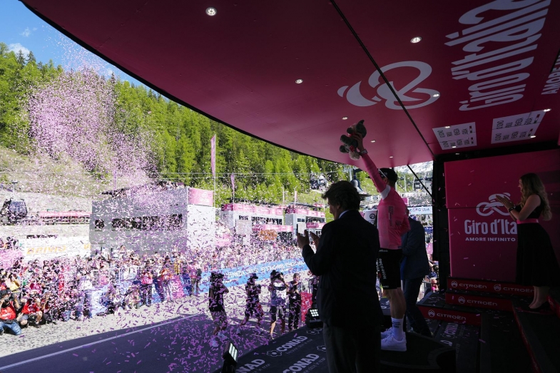 Ff Ovetto di Colombo Giro d'Italia 2026 tappa Pila