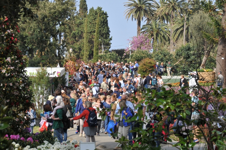 Visitatori Apr visitatori apr