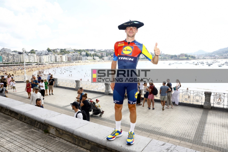 Giulio Ciccone Podio San Sebastian giulio ciccone podio san sebastian