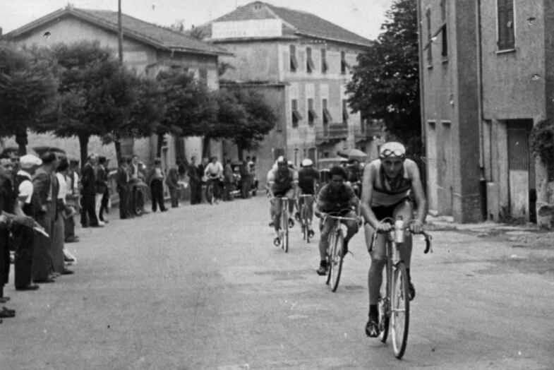 Circuito dell'Appennino 1939 - Fausto Coppi primo sul Passo dei Giovi