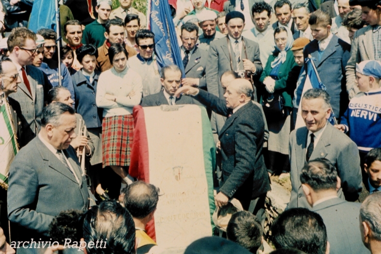 Cippo Di Coppi X 8 maggio 1960: l’U.S. Pontedecimo, prima società in Italia, erige un cippo in memoria del Campionissimo.