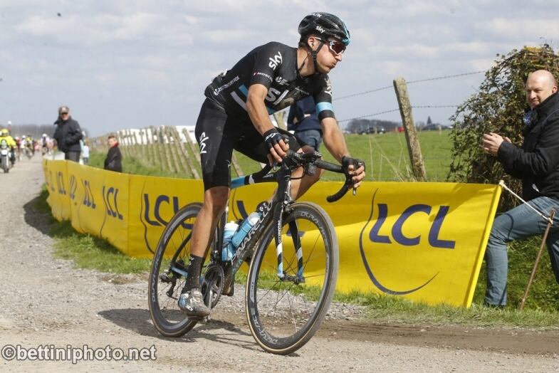 Bettiniphoto Px X Parigi Roubaix 2016 - 114a Edizione - Compiegne - Roubaix 257,5 km - 10/04/2016 - Gianni Moscon (Team Sky) - foto Luca Bettini/BettiniPhoto©2016