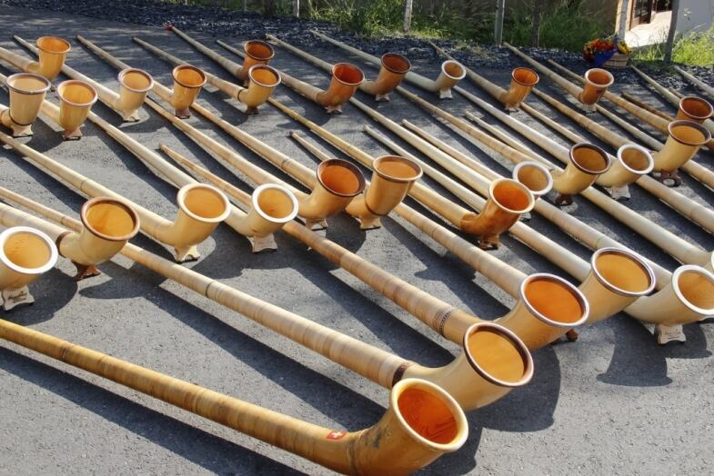 Corni Svizzera Expo X Piazza del Duomo