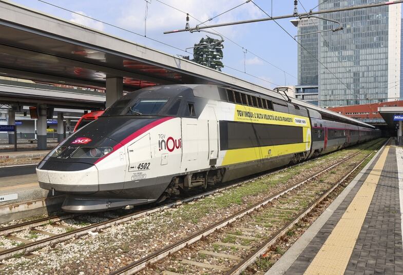 tgv in oui milano parigi ovetto di colombo
