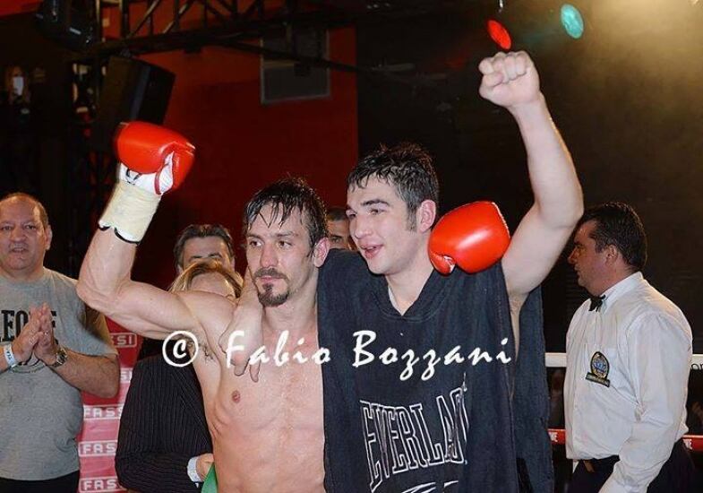 abbraccio renato ed alessandro jpg x