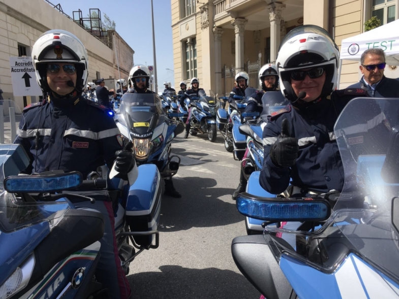 Img X Scorta della Polizia Stradale