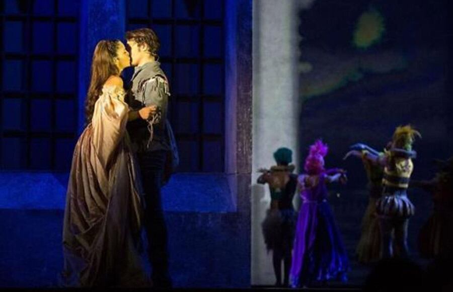 Romeo Giulietta ama e cambia il mondo