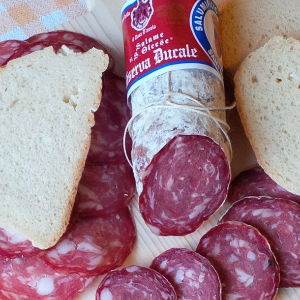 degustazione salame  d